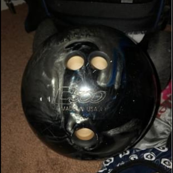 Bowling stuff - Picture 3 of 4